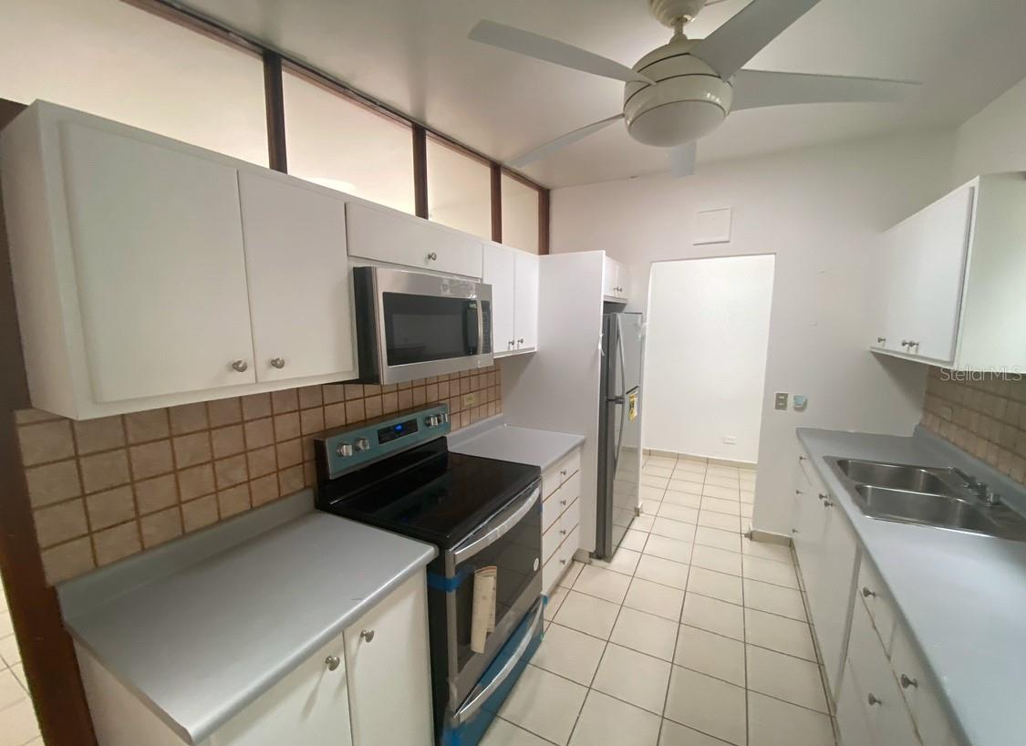 PARKVILLE - Residential Lease