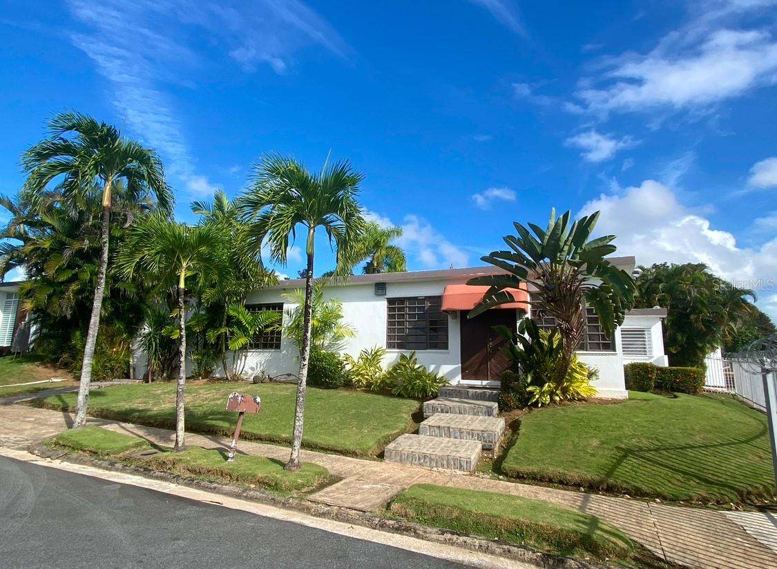 PARKVILLE - Residential Lease