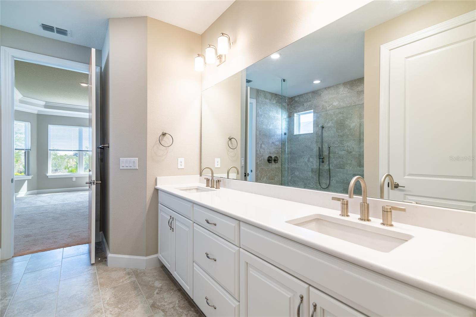 ESPLANADE/WIREGRASS RANCH PH - Residential