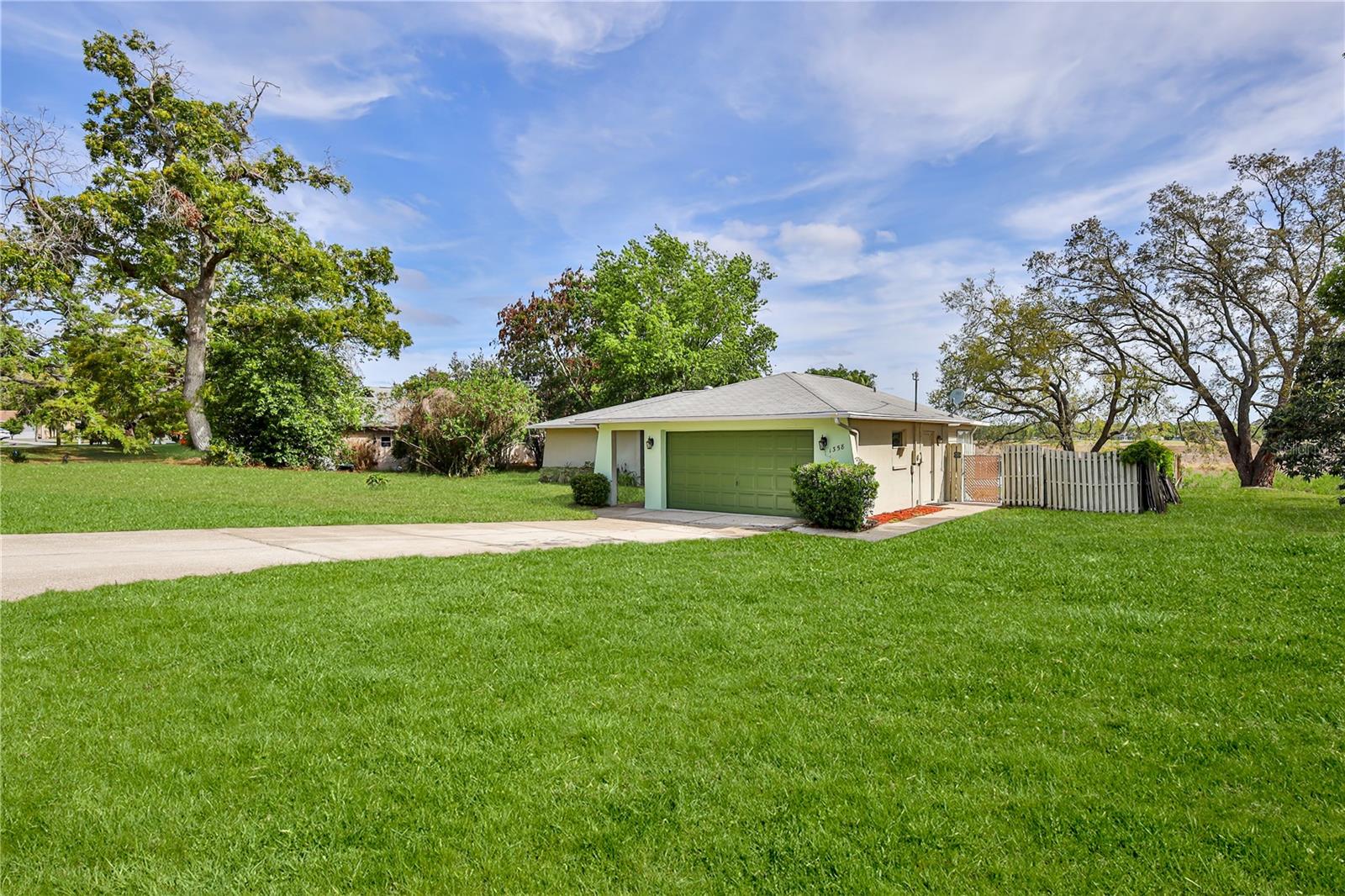 SPRING HILL - Residential