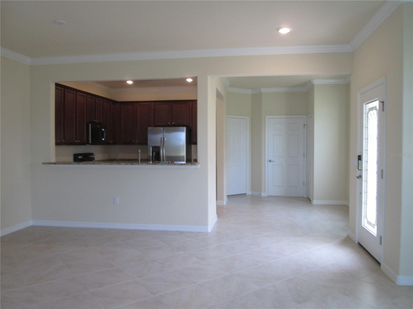 GRAN PARADISO, TWNHMS 1A - Residential Lease