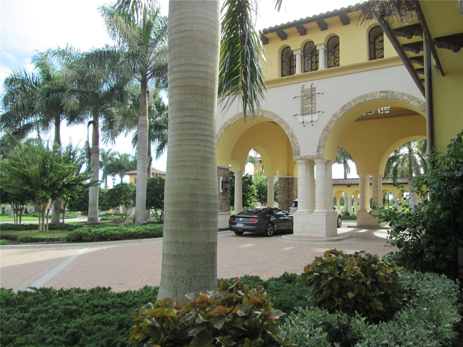 GRAN PARADISO, TWNHMS 1A - Residential Lease