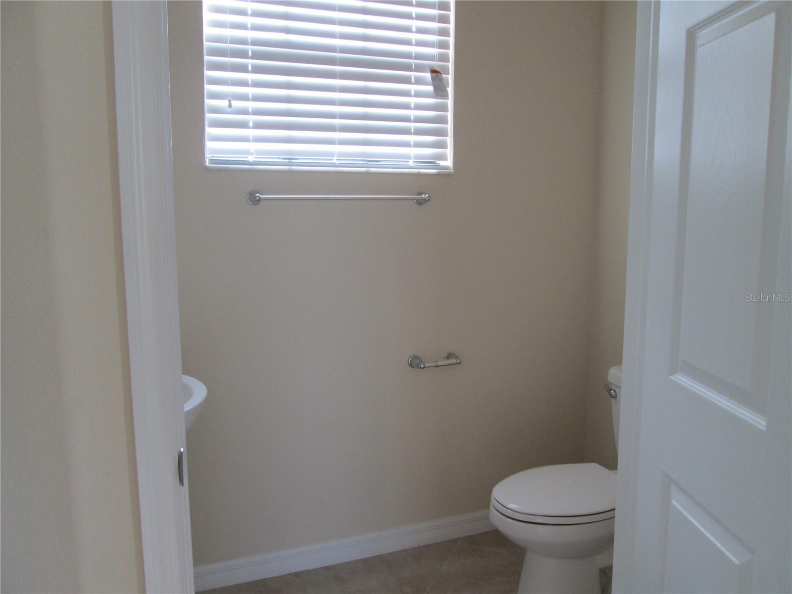 GRAN PARADISO, TWNHMS 1A - Residential Lease