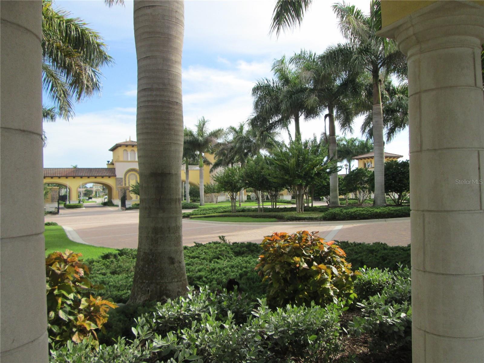 GRAN PARADISO, TWNHMS 1A - Residential Lease