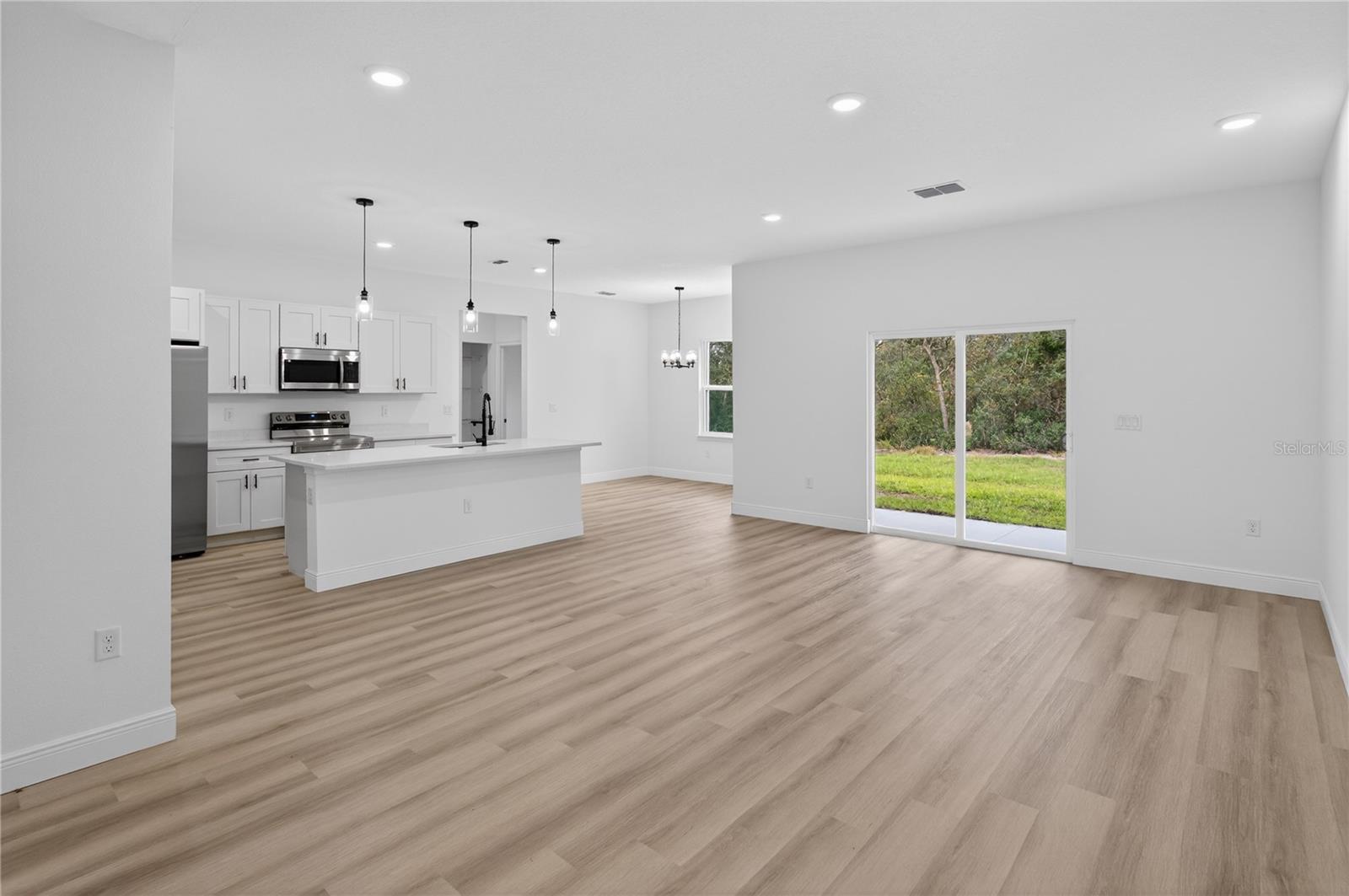 15028 SW 25TH CIRCLE