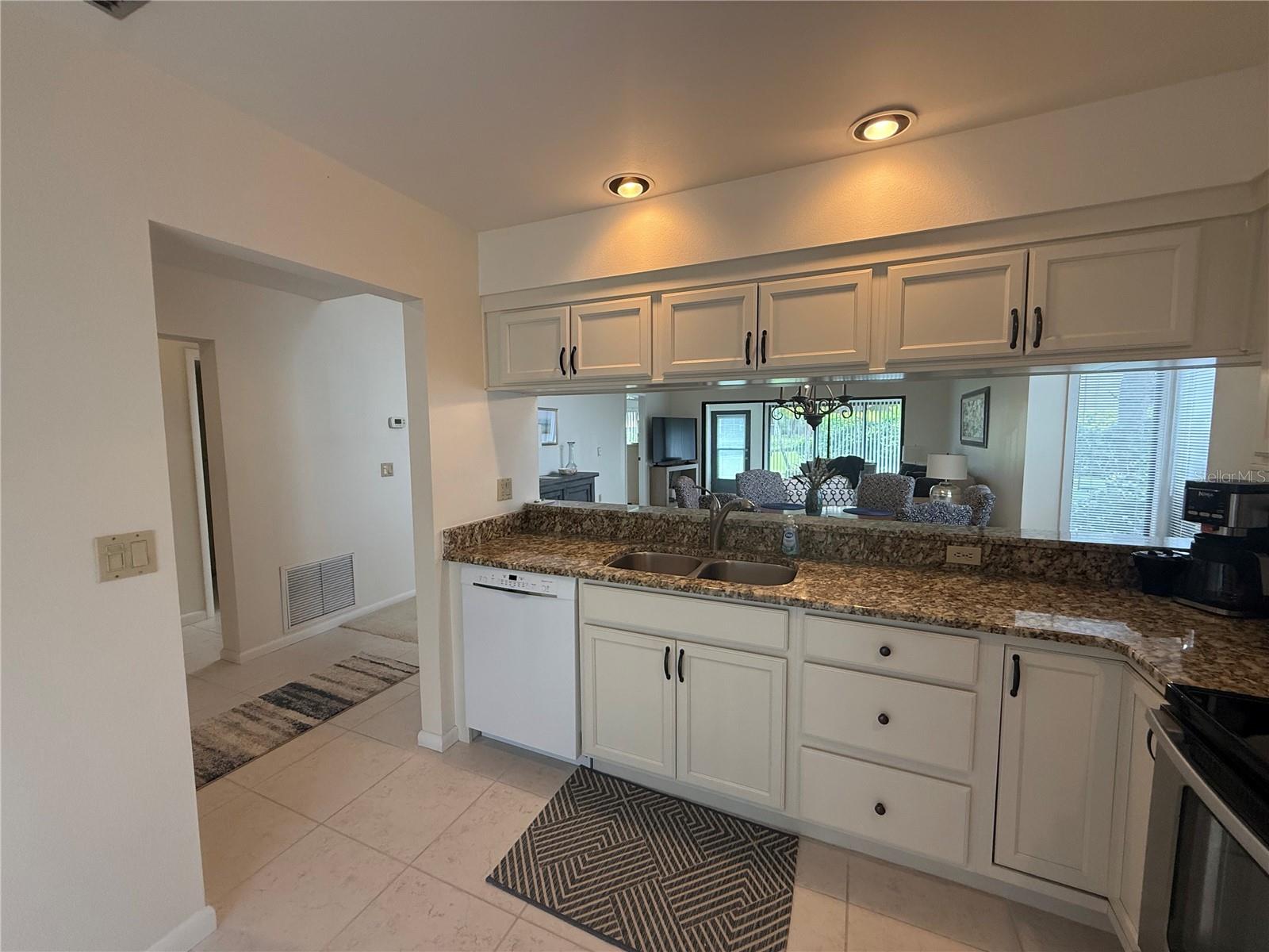 WINDRUSH BOURNE - Residential Lease