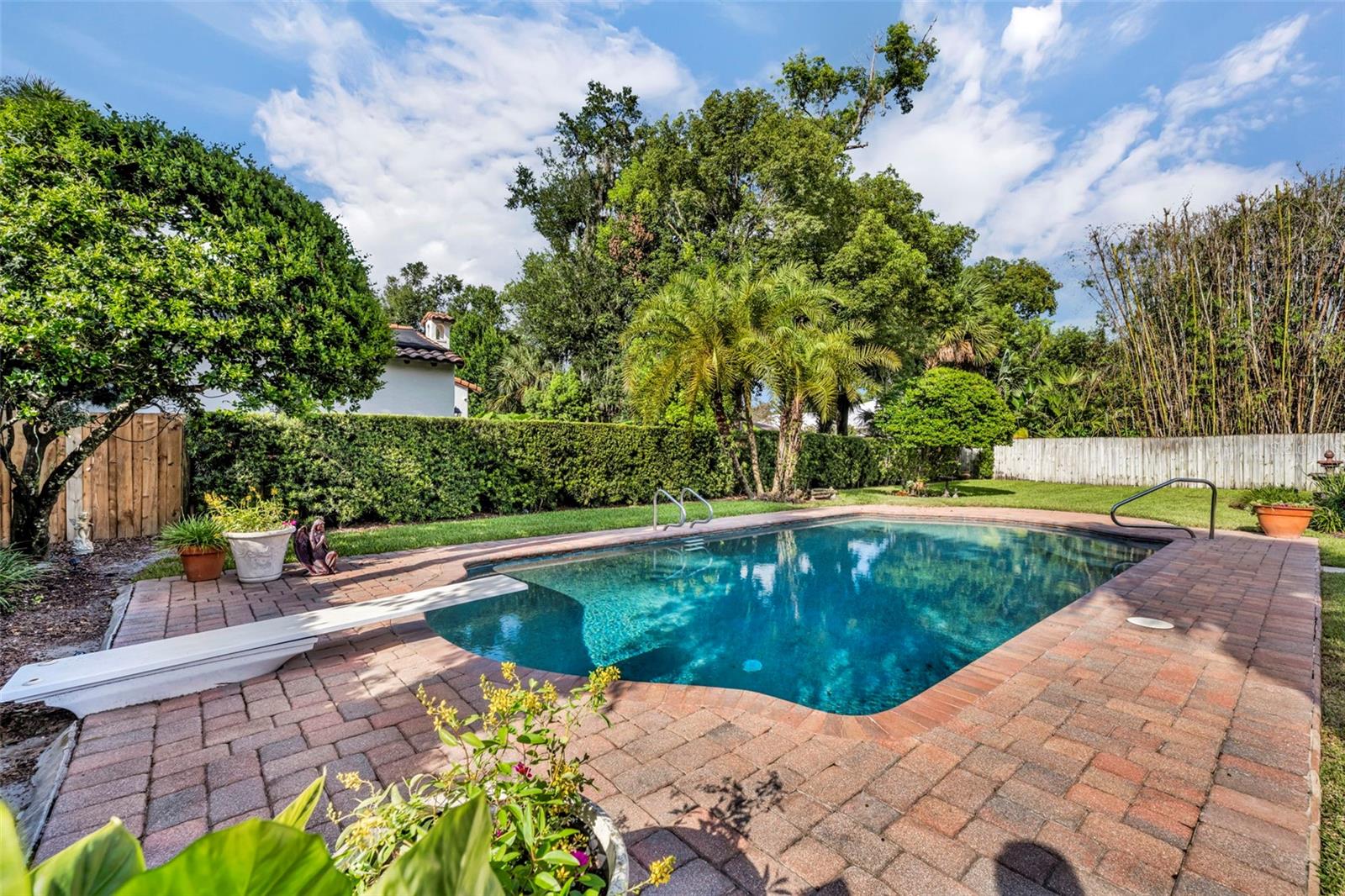 COMSTOCK PARK - Residential
