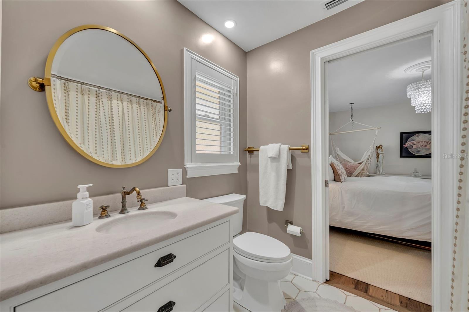 COMSTOCK PARK - Residential