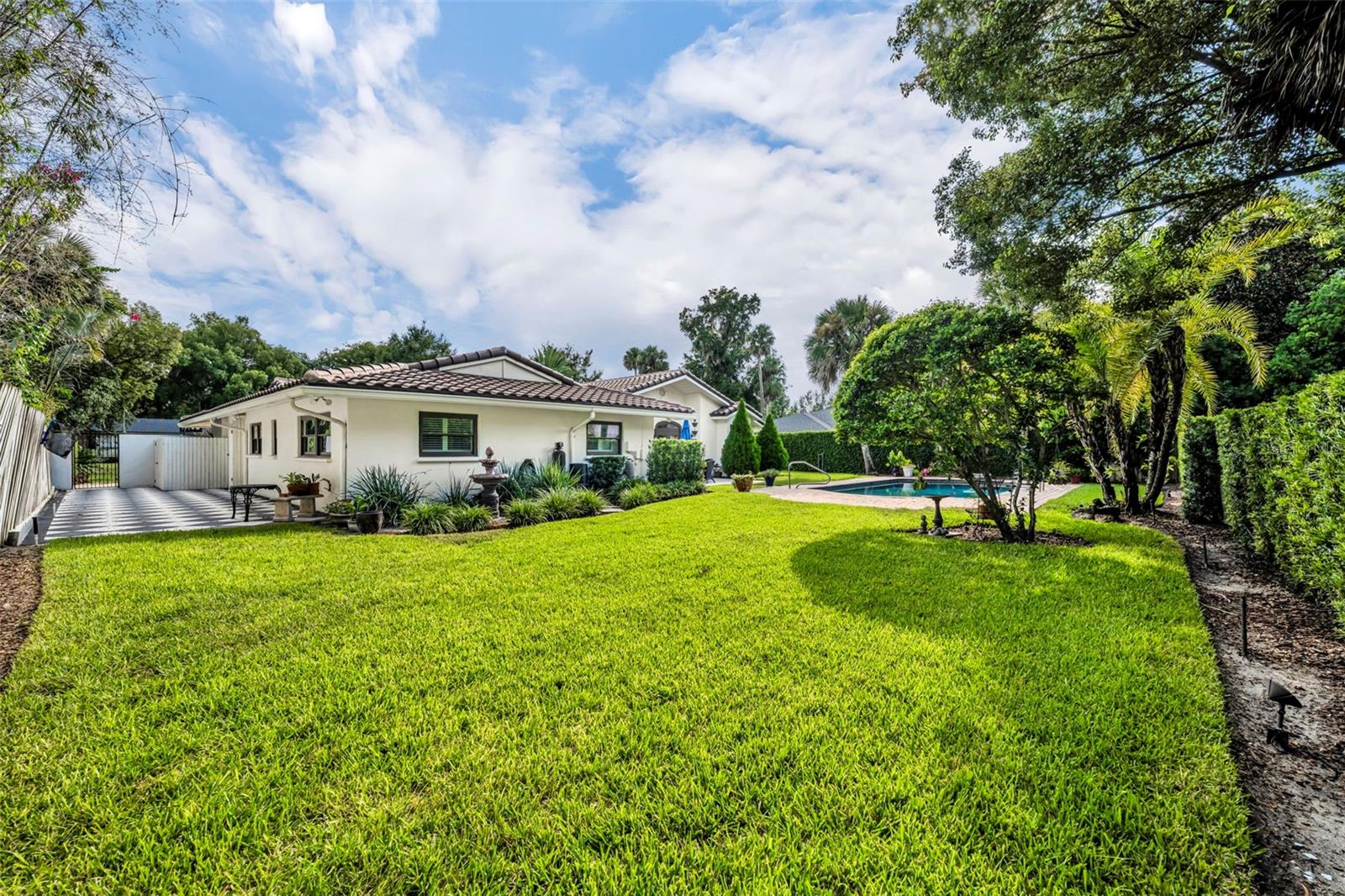 COMSTOCK PARK - Residential