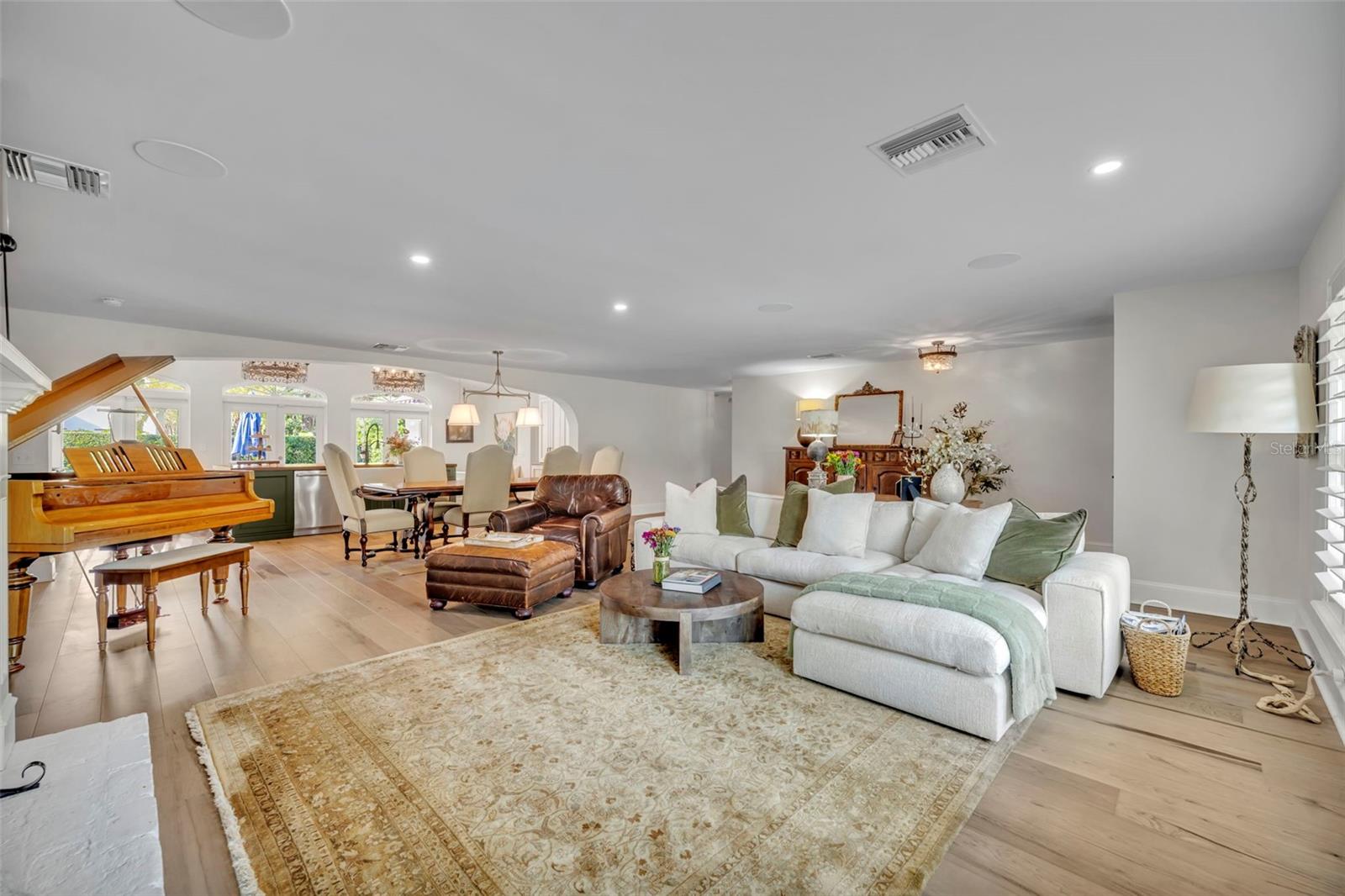 COMSTOCK PARK - Residential