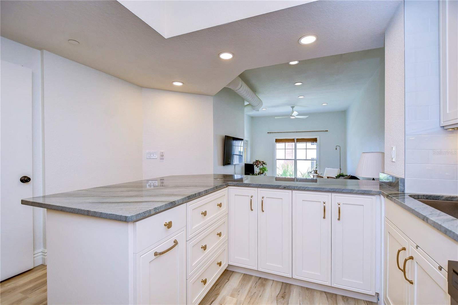 THE MADISON AT SOHO II CONDO - Residential Lease