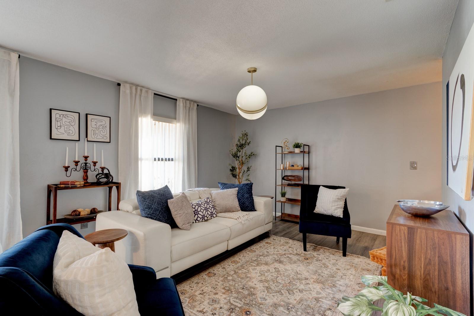 MAURA TERRACE - Residential