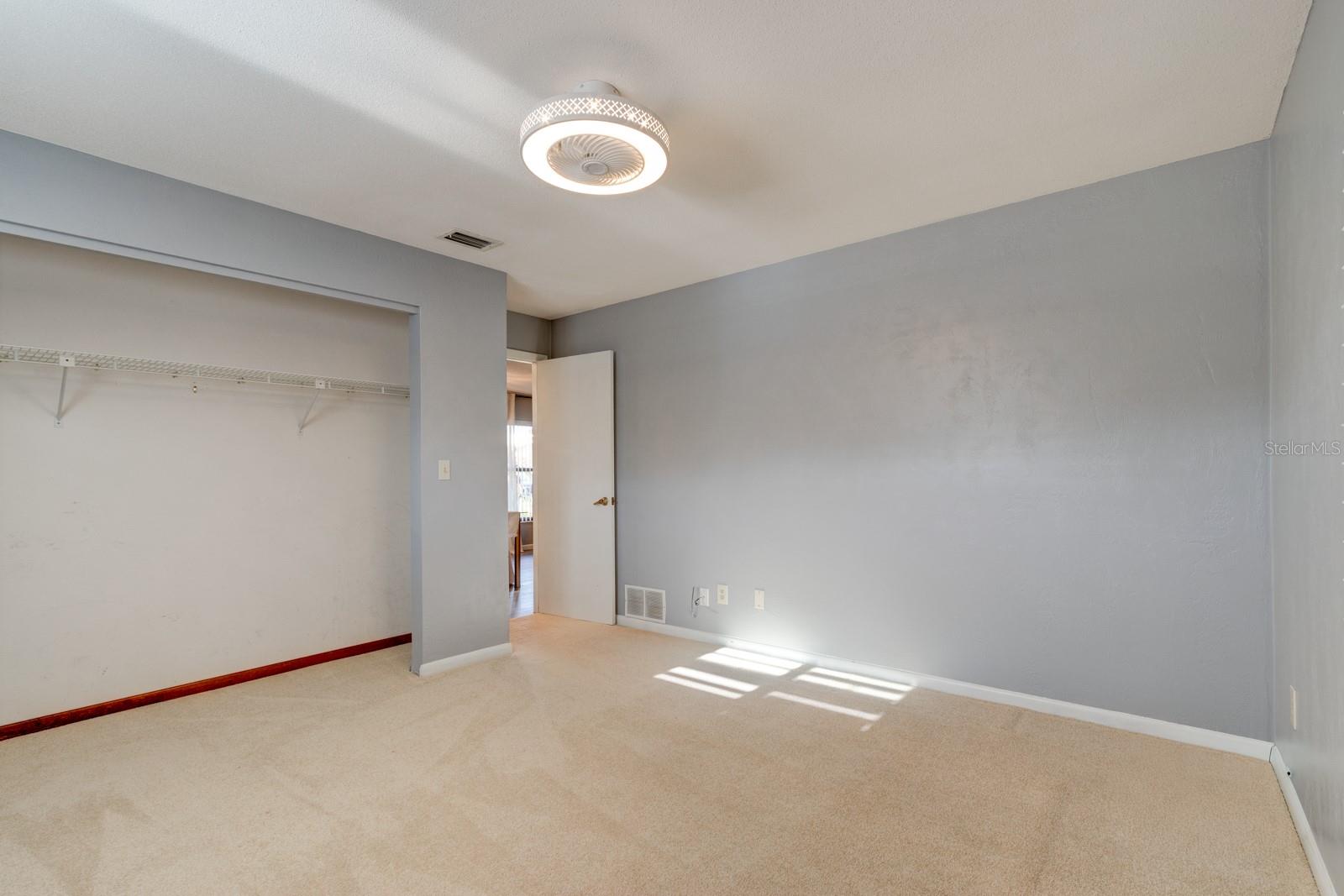 MAURA TERRACE - Residential