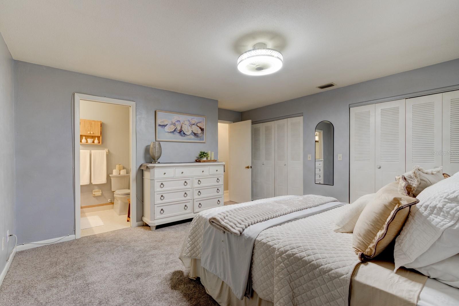 MAURA TERRACE - Residential