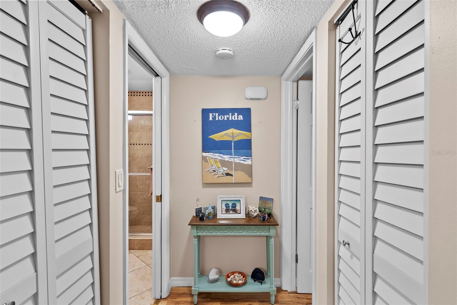 REGENCY CONDO THE - Residential