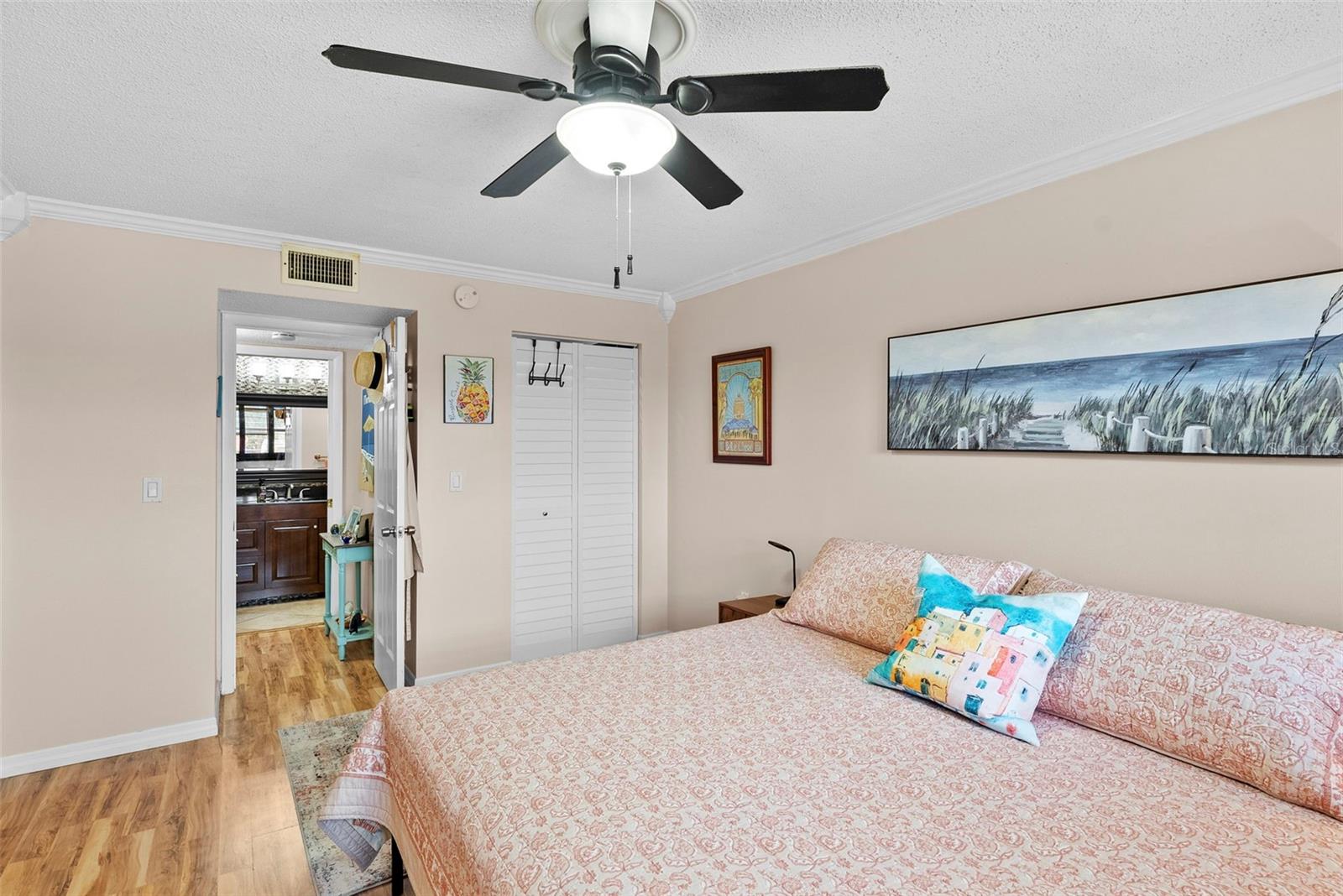 REGENCY CONDO THE - Residential