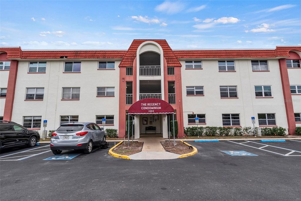 Photo of 1860 Massachusetts Avenue NE #206, St Petersburg, FL 33703 (MLS # TB8457339)