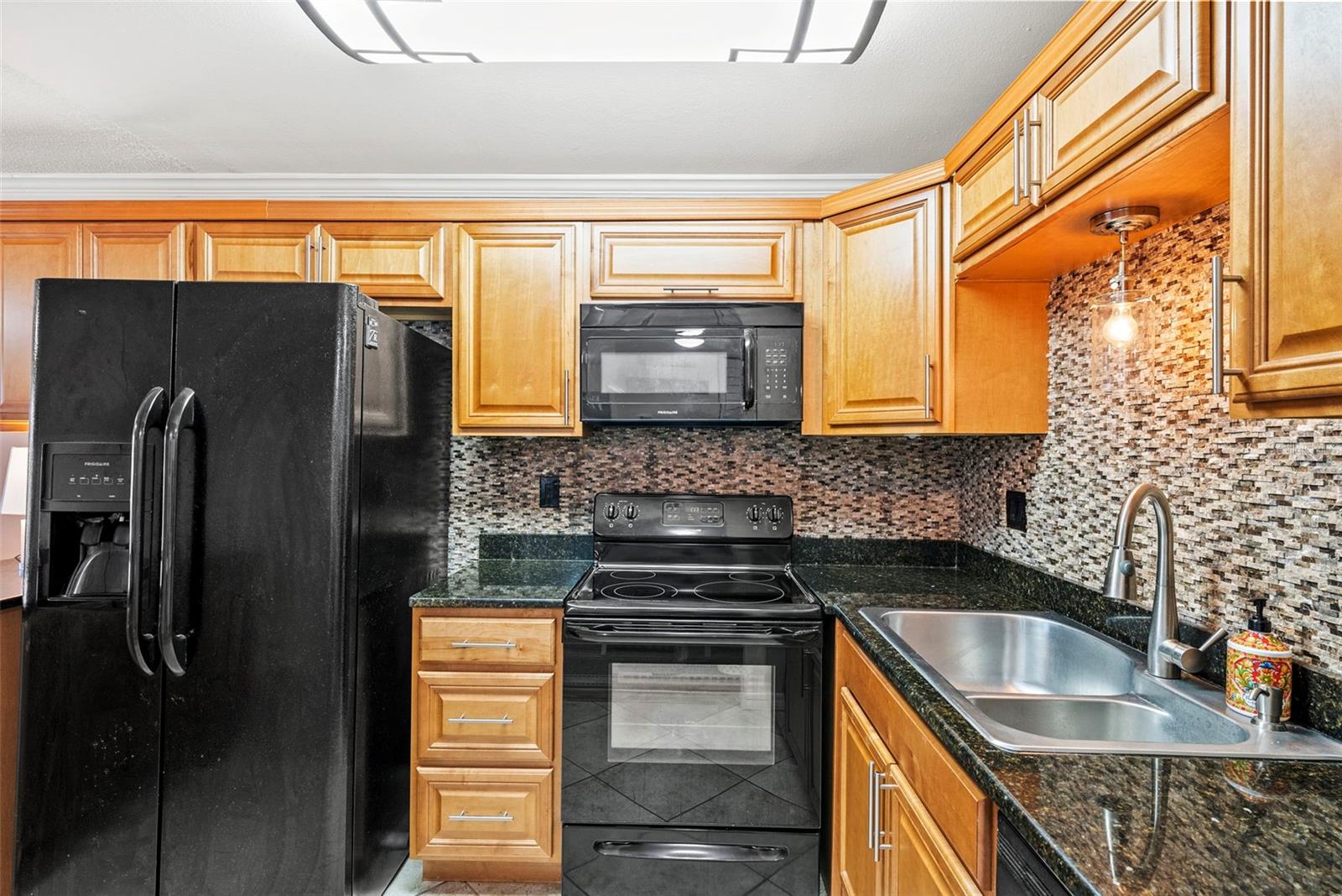 1860 MASSACHUSETTS AVENUE NE 206