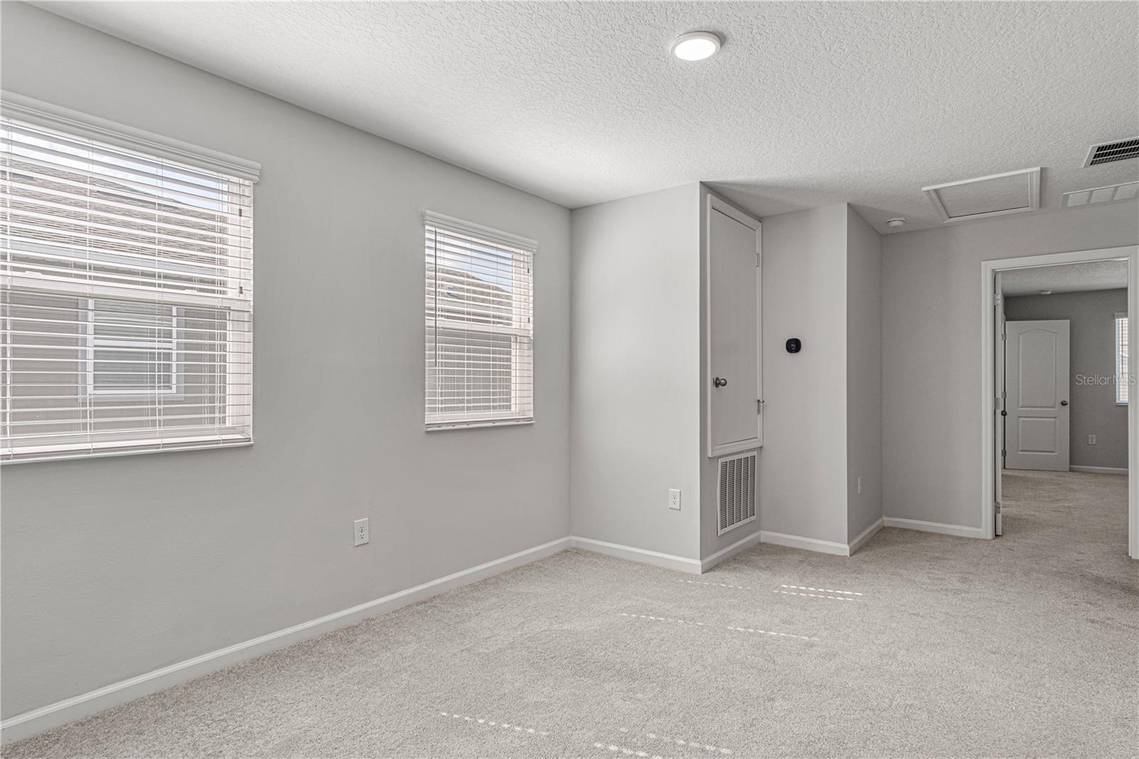 TOWNS AT NARCOOSSEE COMMONS - Residential Lease