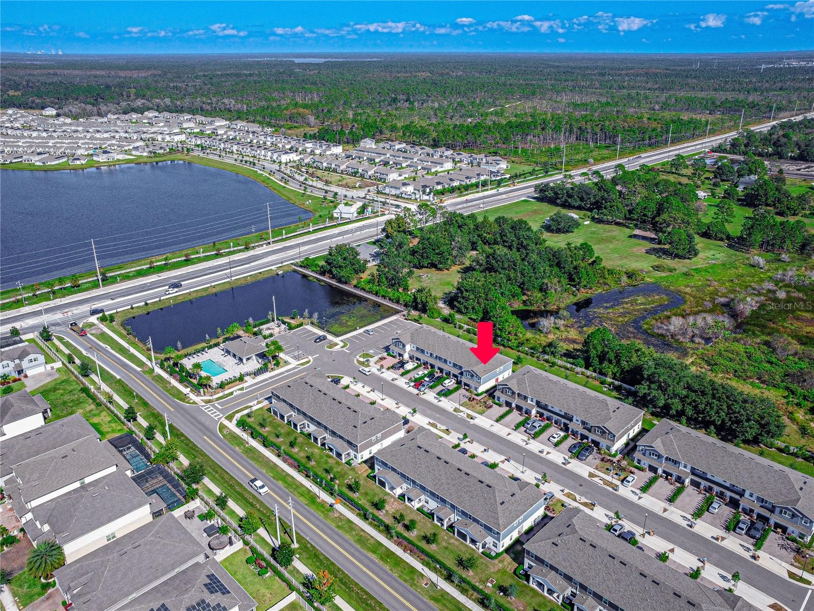 TOWNS AT NARCOOSSEE COMMONS - Residential Lease