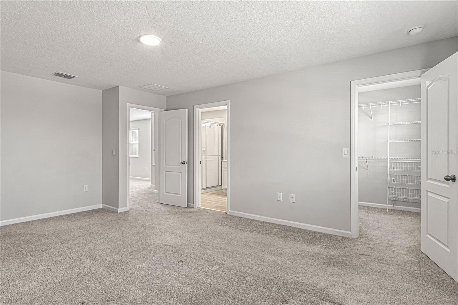 TOWNS AT NARCOOSSEE COMMONS - Residential Lease