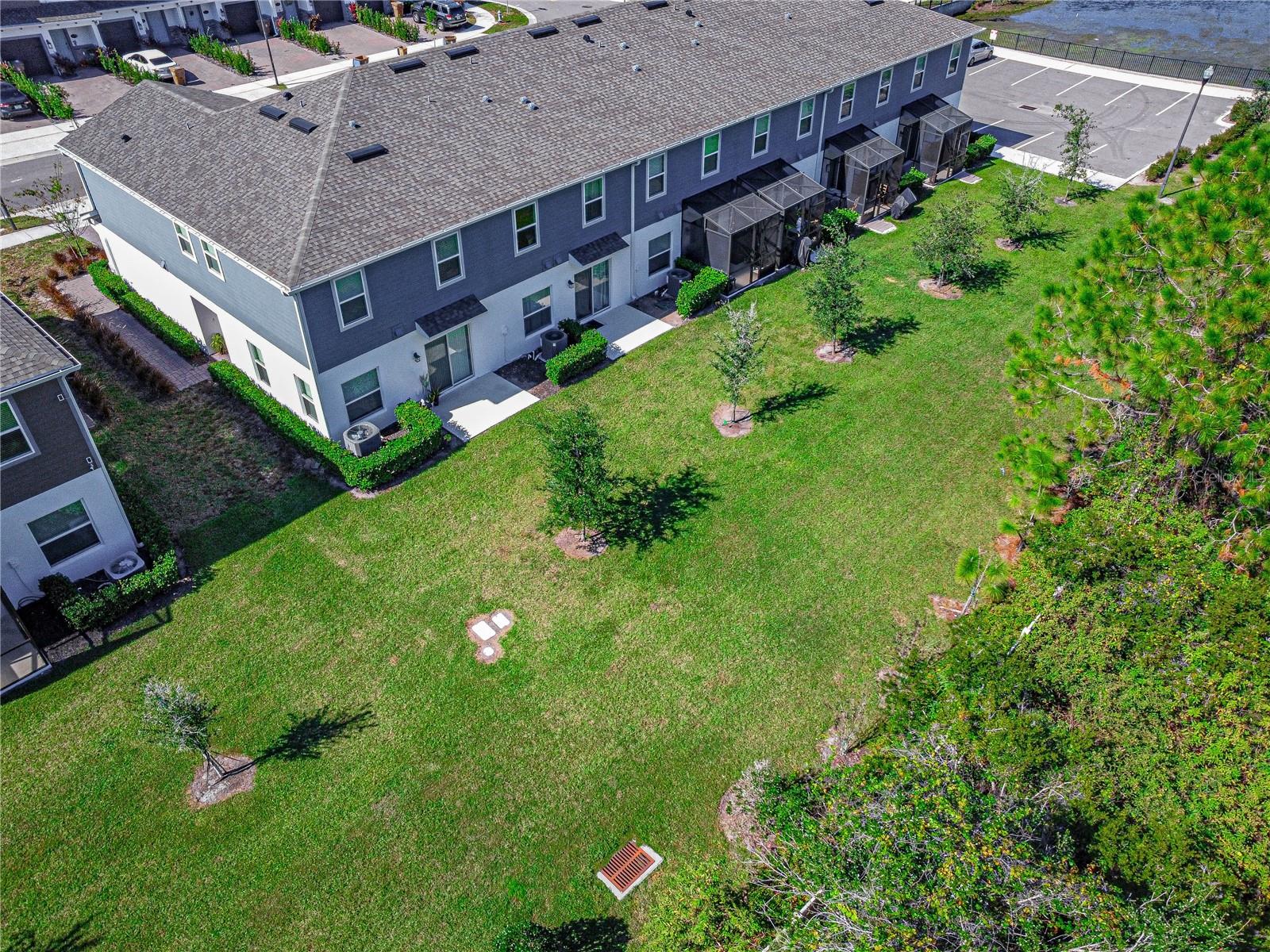 TOWNS AT NARCOOSSEE COMMONS - Residential Lease