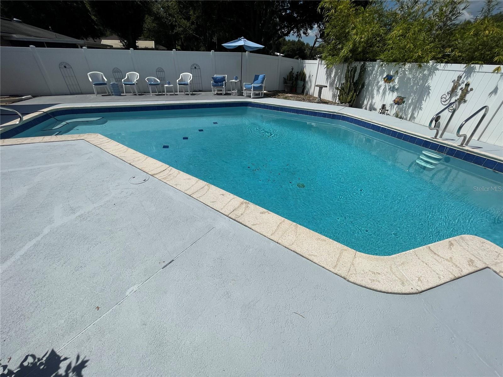 4805 OAK ACRES DRIVE
