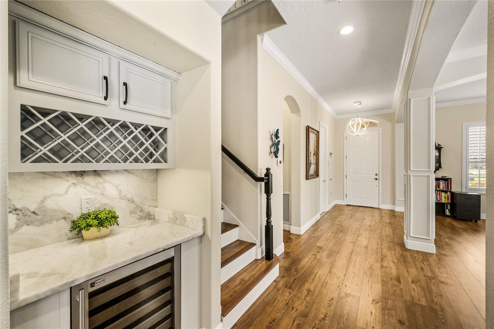 1638 SWALLOWTAIL LANE