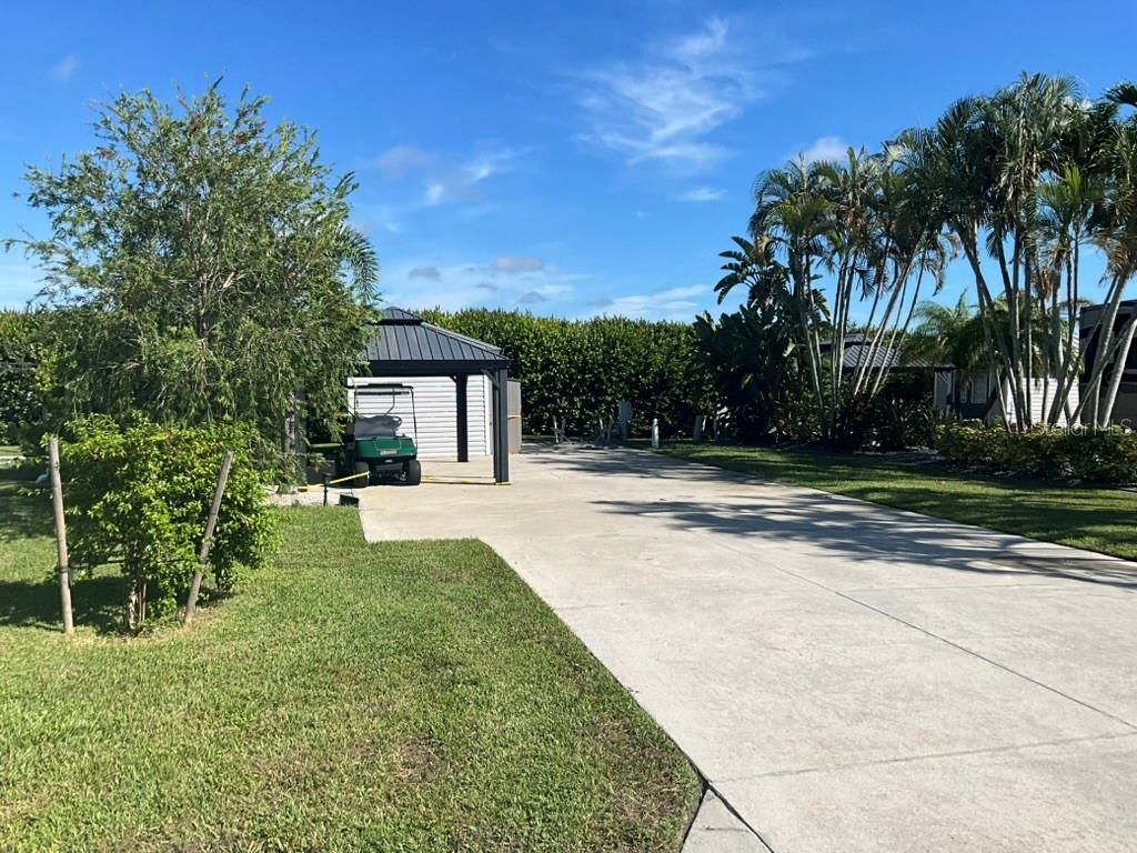 Photo of 10313 Nightwood Drive, Fort Myers, FL 33905 (MLS # C7518503)