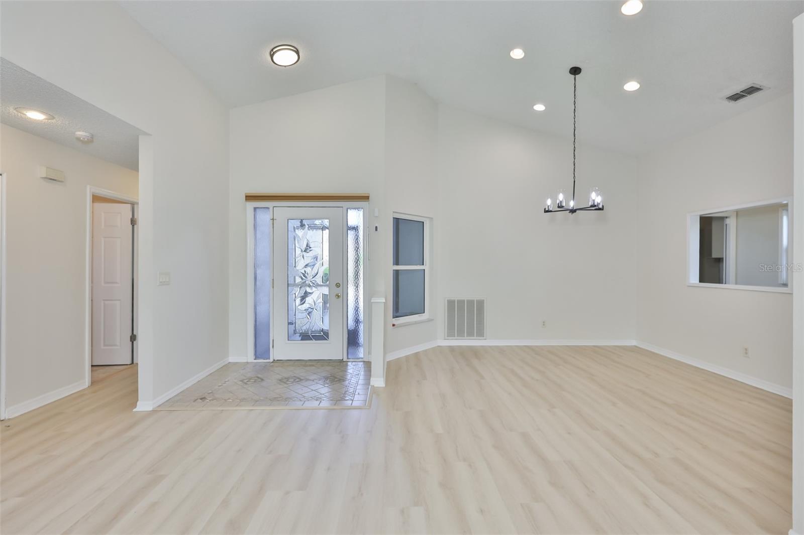 235 LINGER LANE