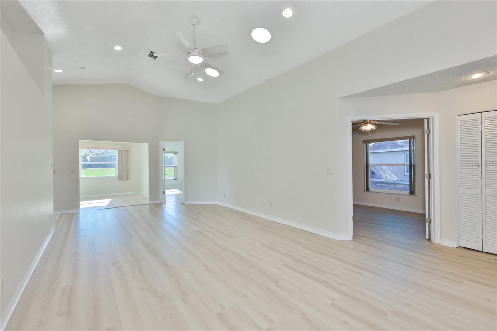 SUN CITY CENTER UNIT 49 - Residential