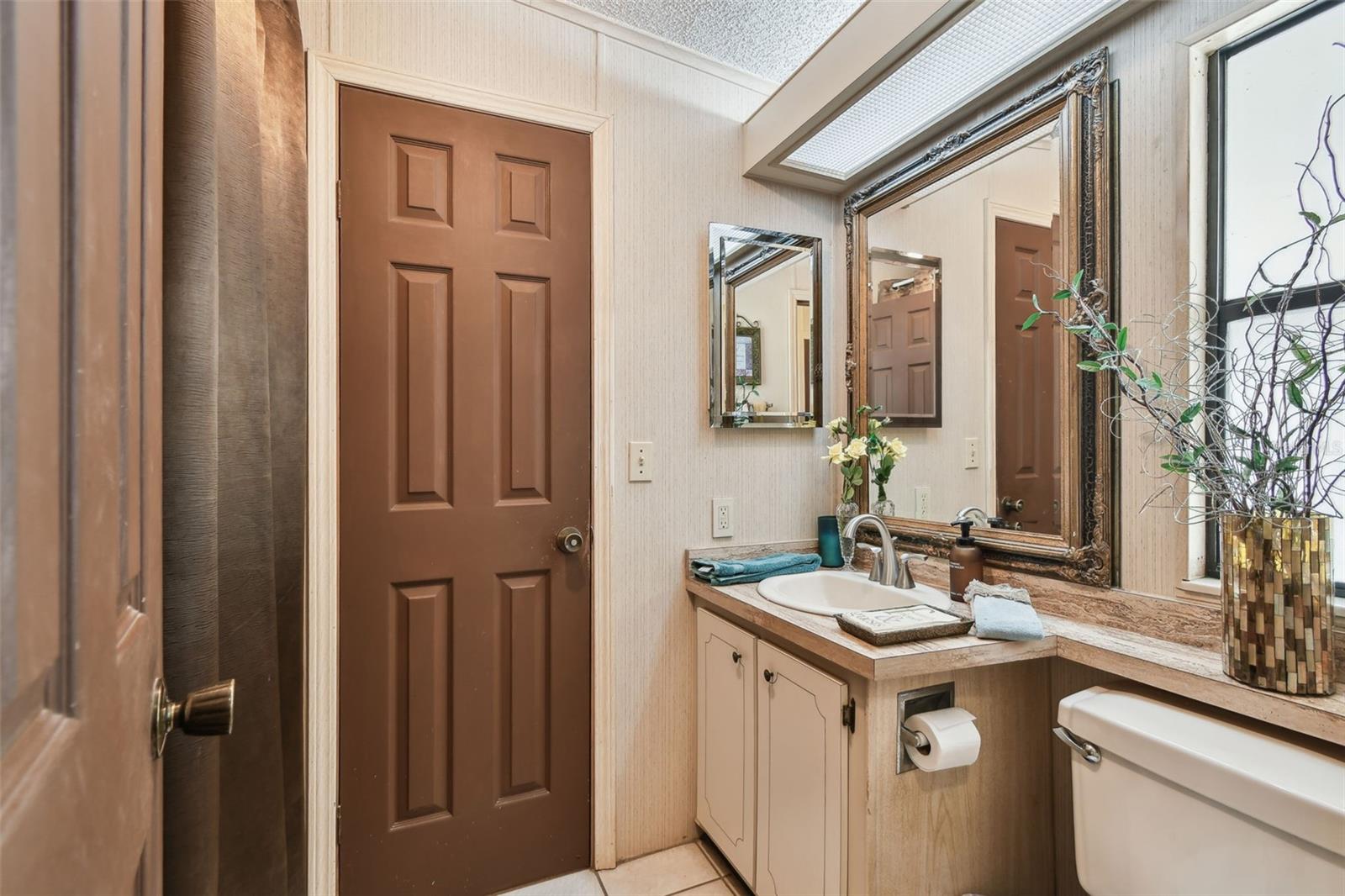 SHELDON WEST MH COMMUNITY - Residential