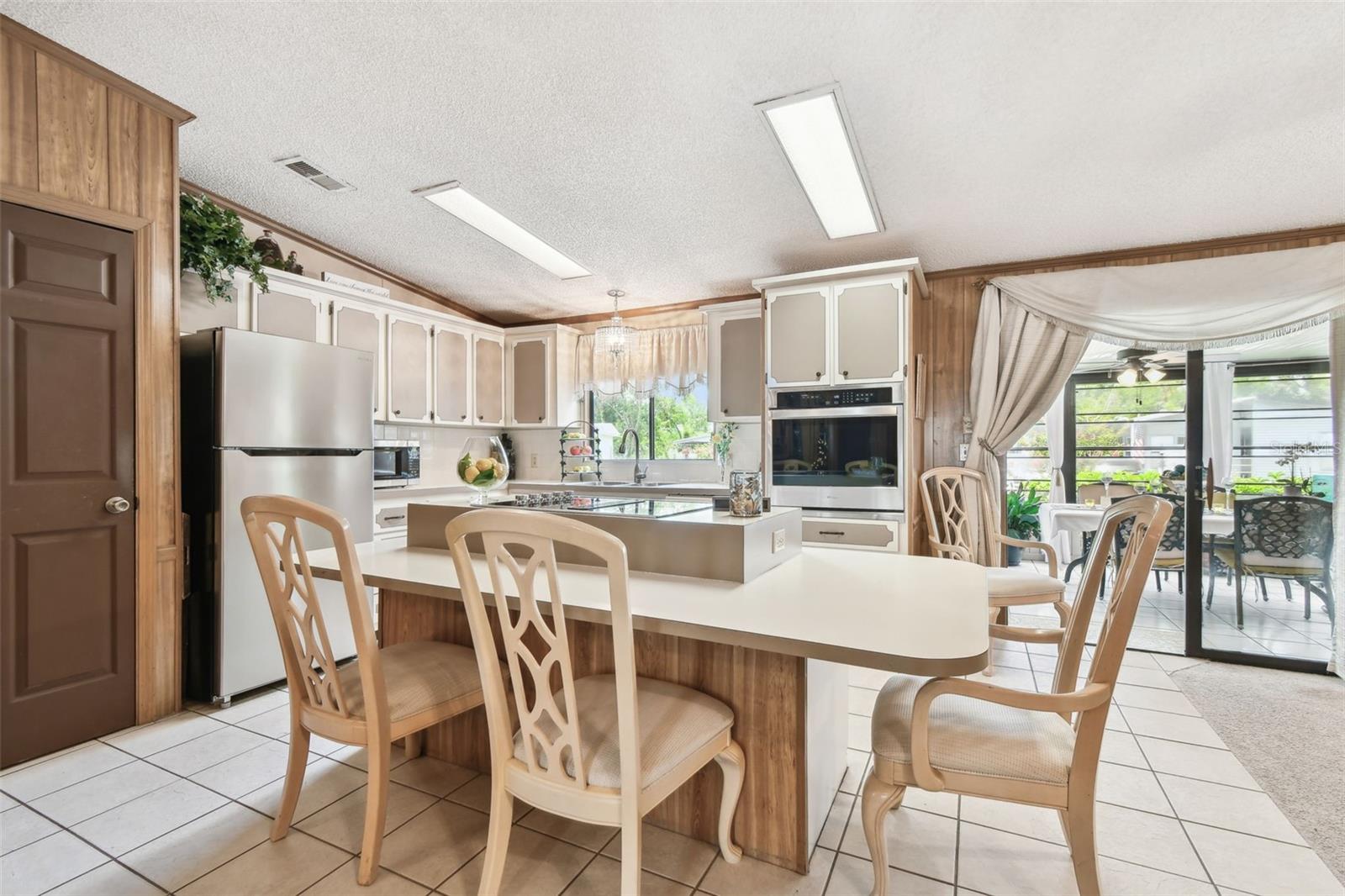 SHELDON WEST MH COMMUNITY - Residential