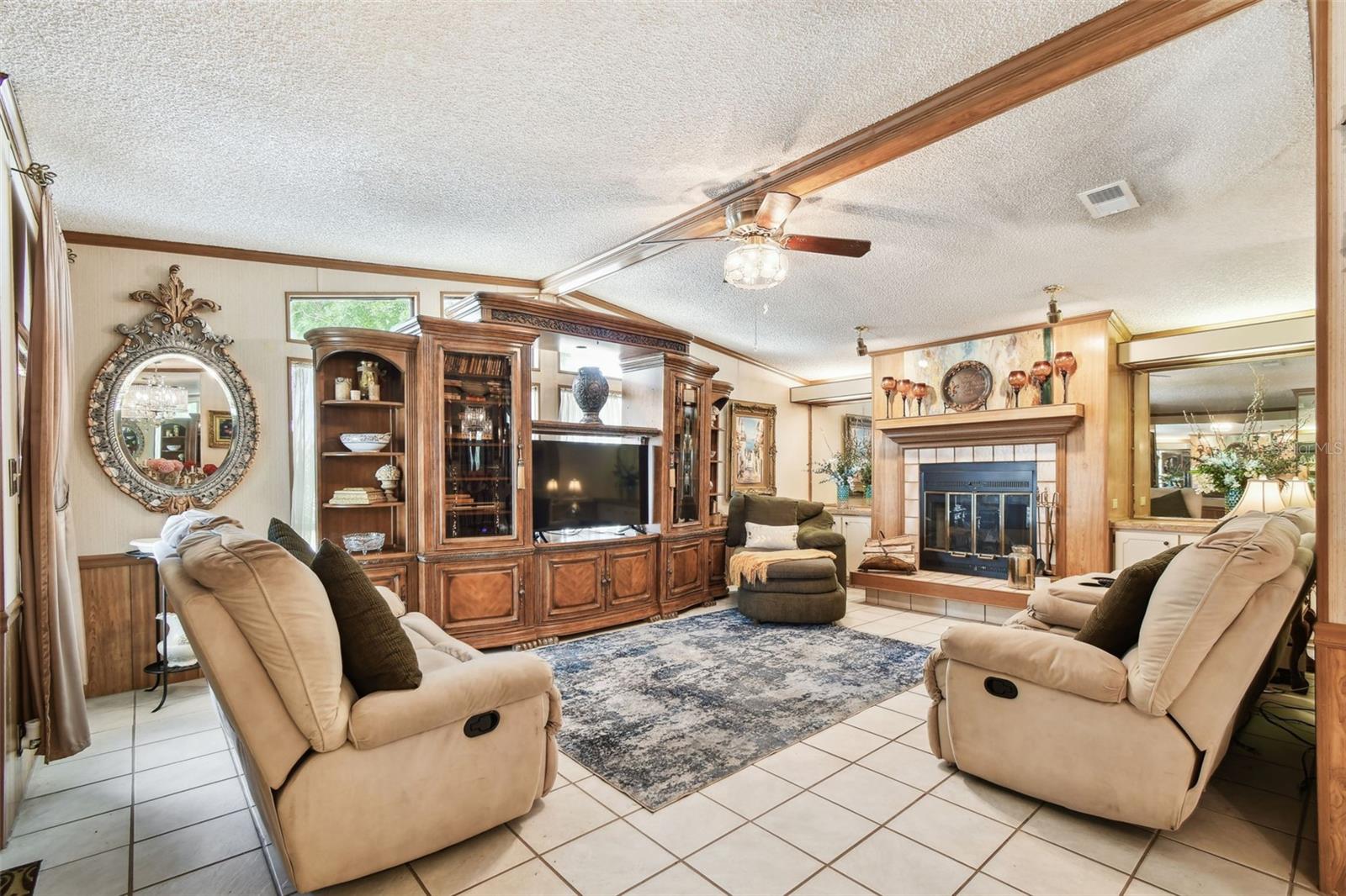 SHELDON WEST MH COMMUNITY - Residential