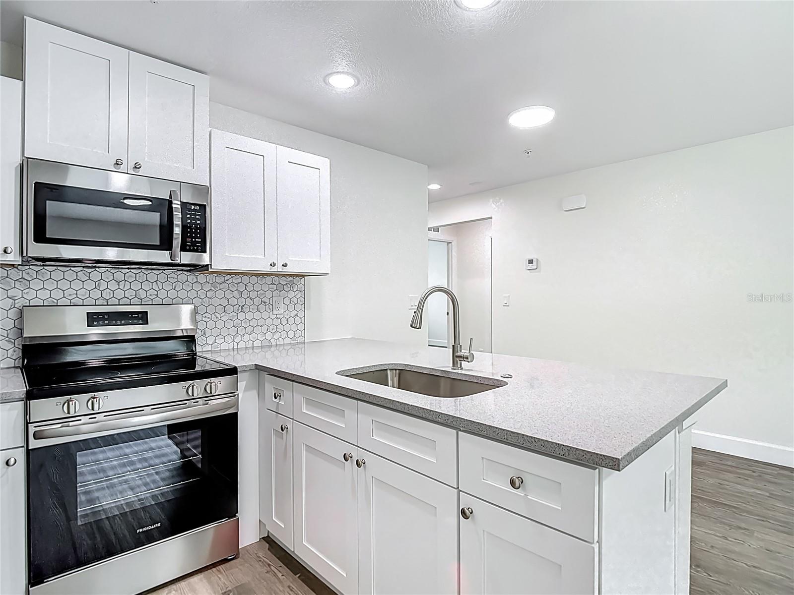 3 Bed 2 Bath Luxury Apartments In Tarpon Springs 8/1 Move In Specials!! Luxury Living in Tarpon Springs with a 3 Bed 2 Full Bath Apartments In Tarpon Springs within walking distance to the famous Sponge Docks, Downtown Tarpon Springs and Beaches
Over 1100 sf
Including a Luxurious Master Suite with its own private bathroom.
Total 3 Bedrooms and 2 Full Bathrooms with Luxury throughout. Built in 2025 with Move In Specials for Move In before 8/1.
Features include:
Solid Wood Cabinets
Stainless Steel Electric Appliances
Assigned Parking
Washer Dryer Hookups
Front Balcony
Luxury Vinyl Flooring
Ceramic Tile Bathrooms and Shower
High Efficiency A/C
Kitchen Breakfast Bar and Quartz Counters
The location is a real highlight, with the stunning Tarpon Springs beaches just a stone's throw away as well as Charming Downtown Tarpon Springs a few blocks away. Famous Sponge Docks and Mediterranean Restaurants and Fresh Seafood minutes away anytime!
Conveniently located in North Pinellas County near transportation, schools, downtown Tarpon Springs, major highways, shopping, dining entertainment & beaches and Tampa International Airport.