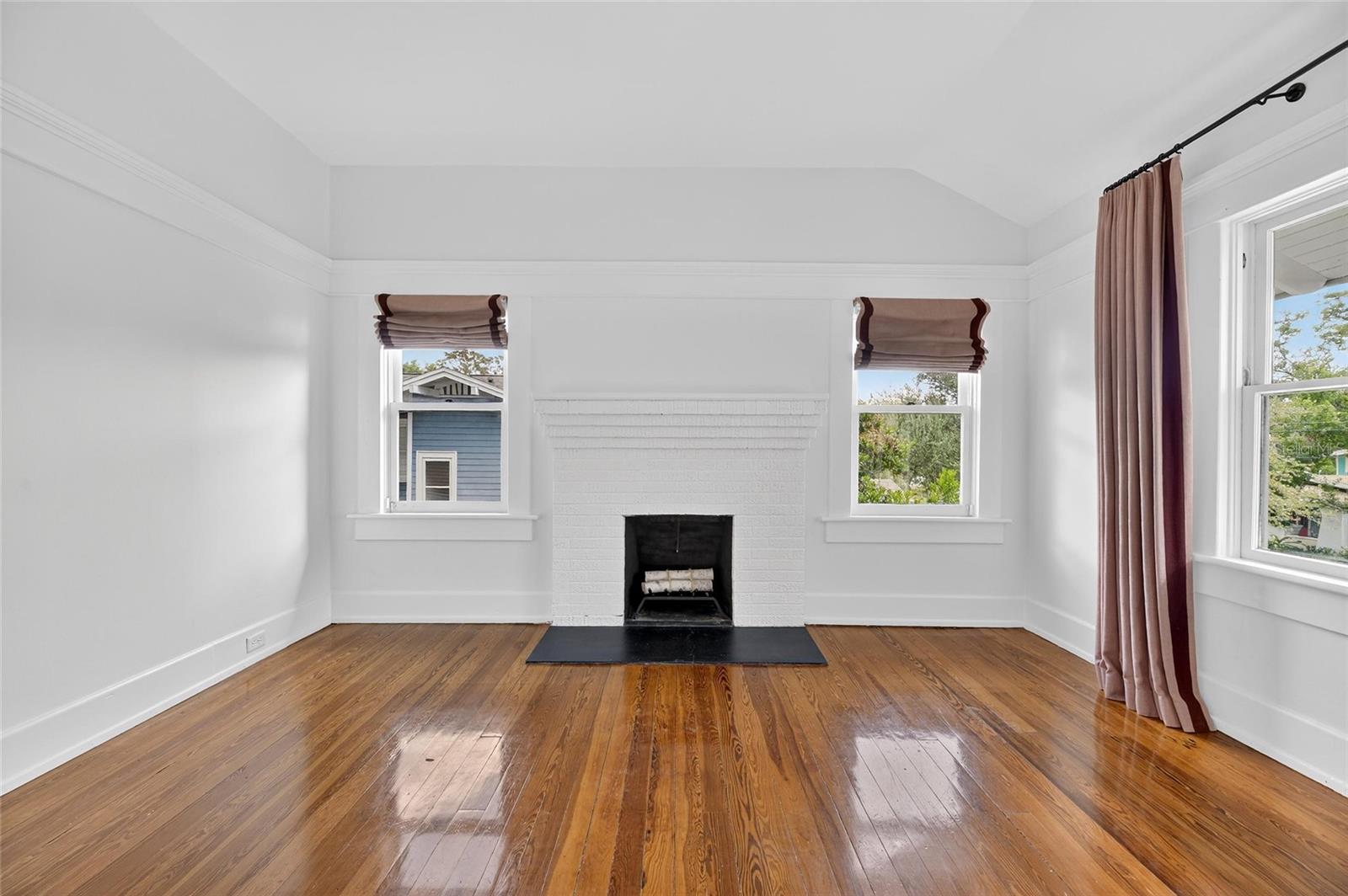 HARBOR VIEW - Residential