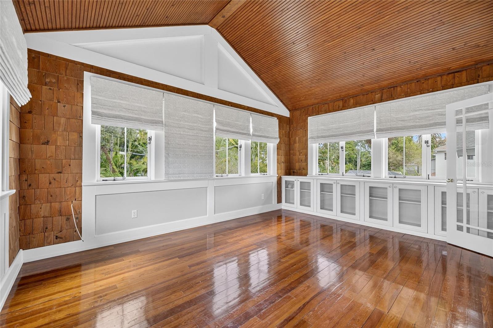 HARBOR VIEW - Residential