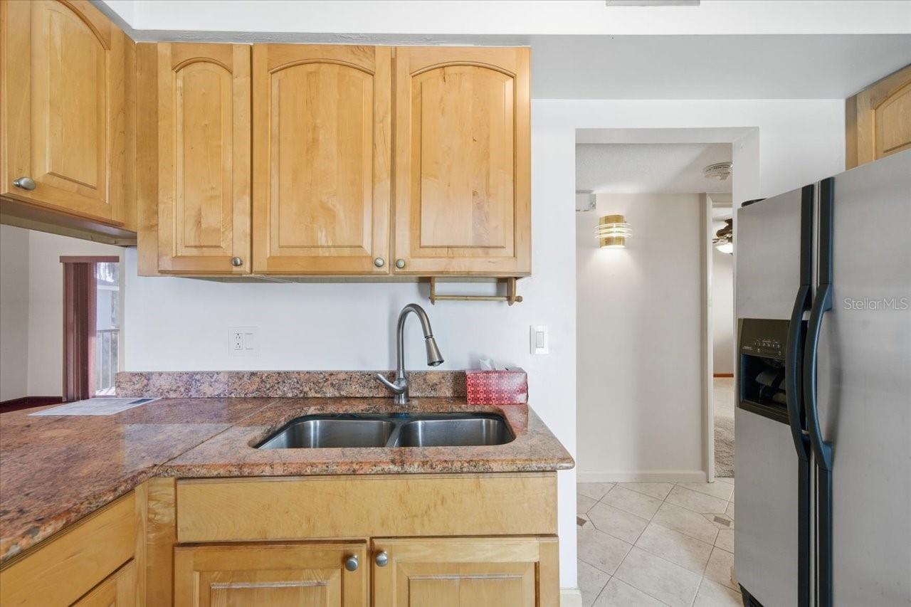 ISLAND VIEW CONDO - Residential