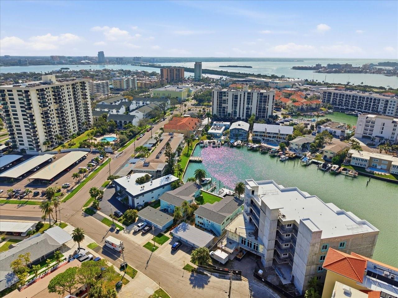 ISLAND VIEW CONDO - Residential