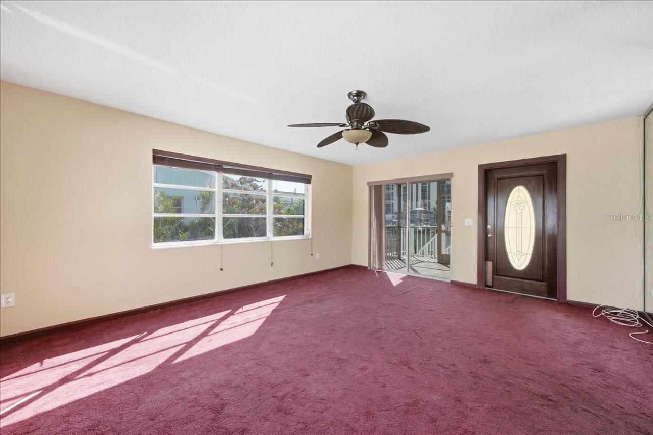 ISLAND VIEW CONDO - Residential