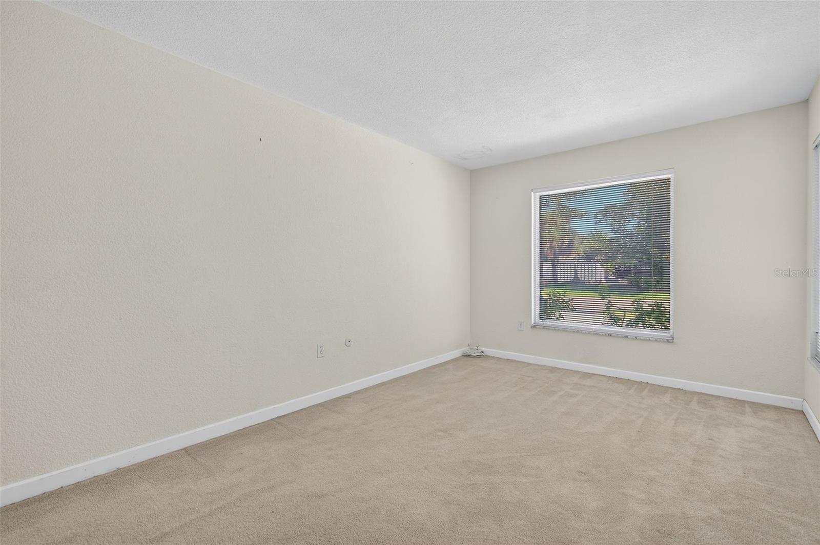 MAXIMO MOORINGS - Residential Lease