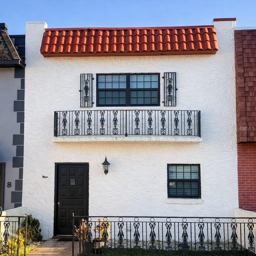 COBBLESTONE VILLAGE - Residential