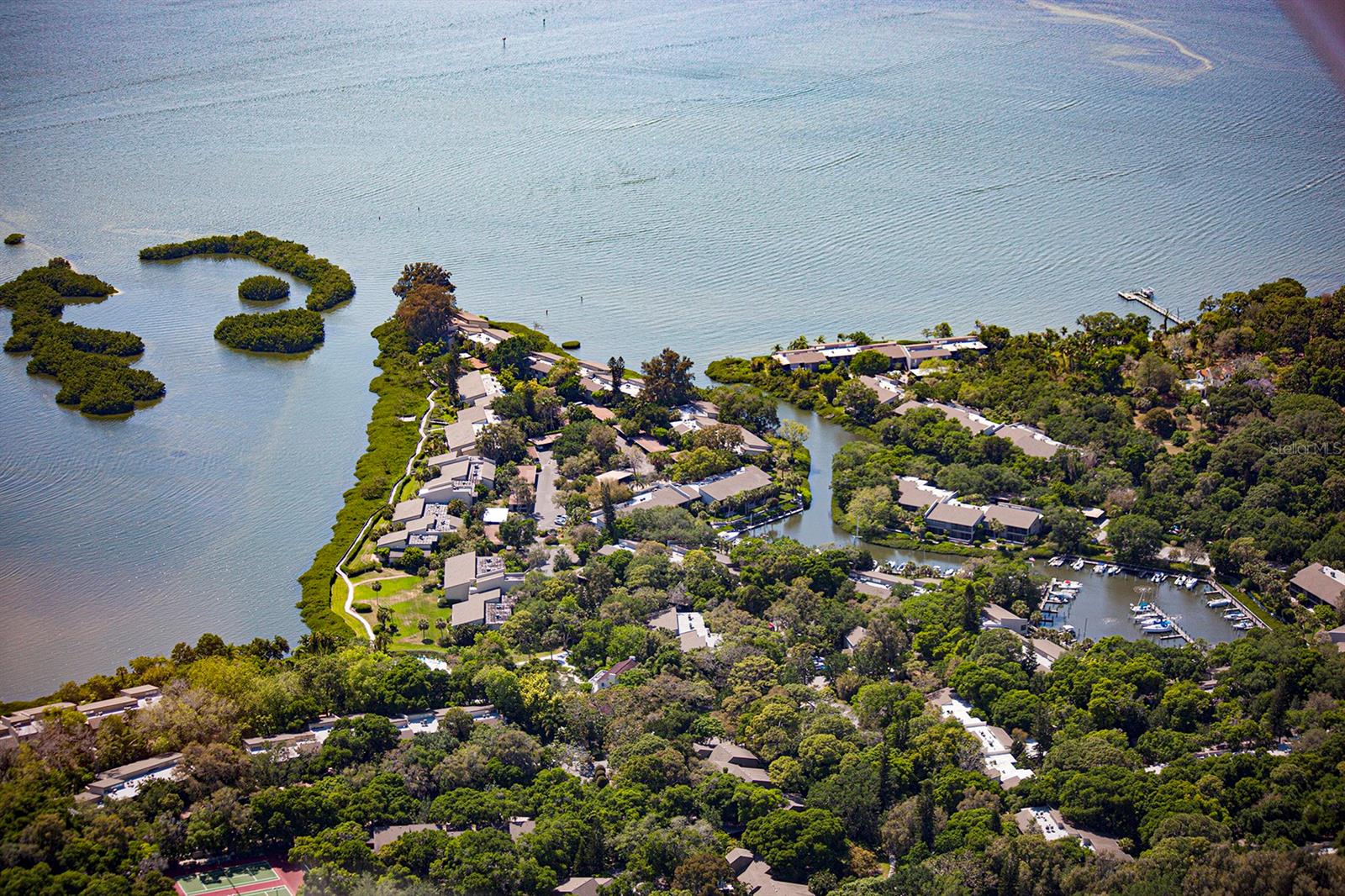 PELICAN COVE - Residential