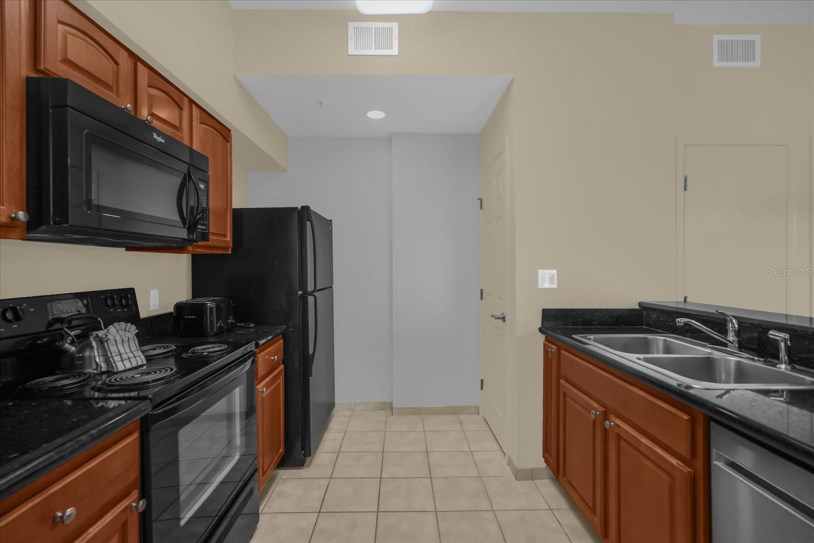 LAKE BUENA VISTA RESIDENCE VILLAGE II - Residential