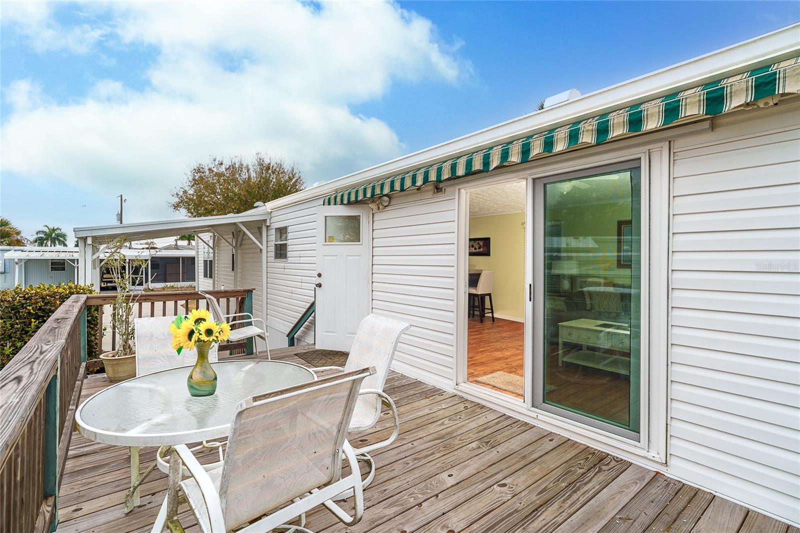 LAZY LAGOON MOB HME PARK COOP - Residential