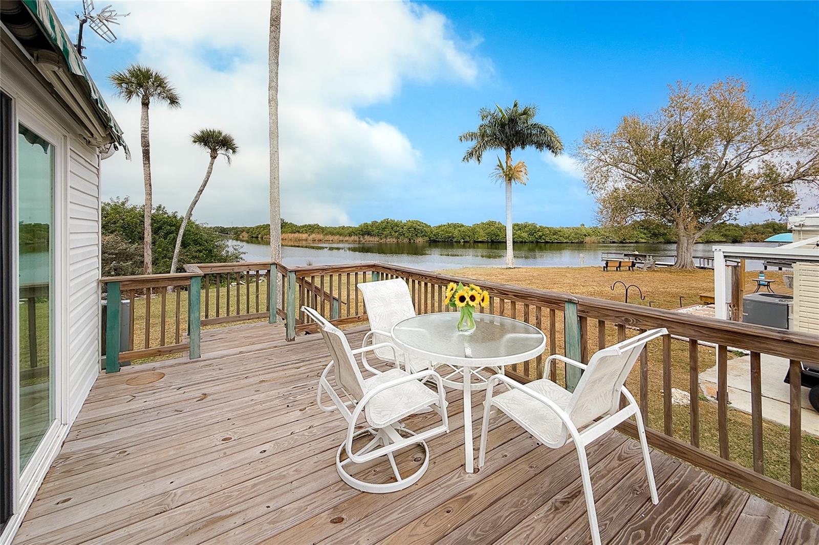 LAZY LAGOON MOB HME PARK COOP - Residential