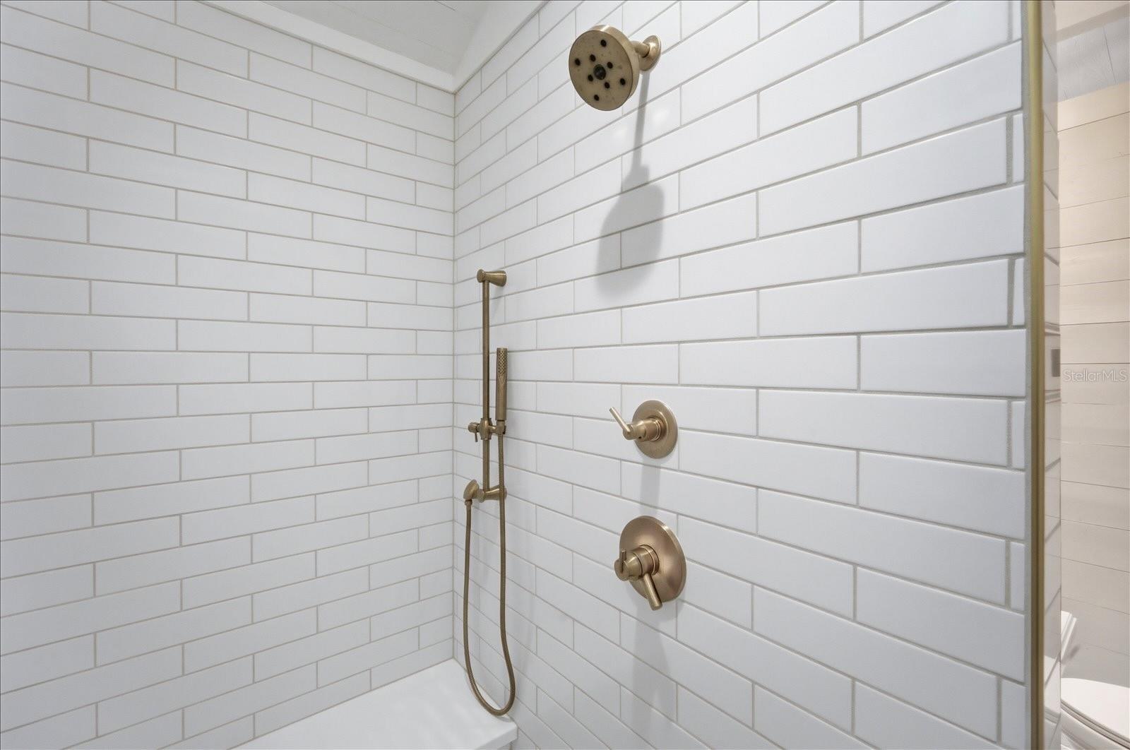 ILEXHURST - Residential