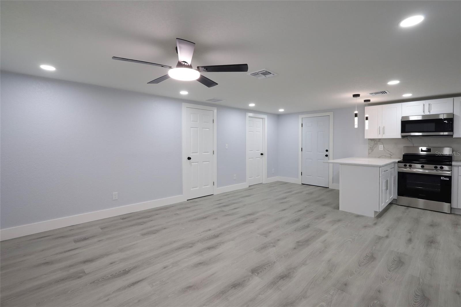 MITCHELL HEIGHTS - Residential