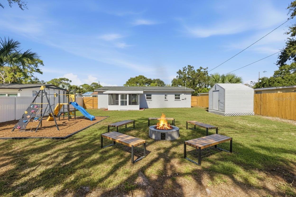 FLORAL GARDENS UNIT 2 - Residential