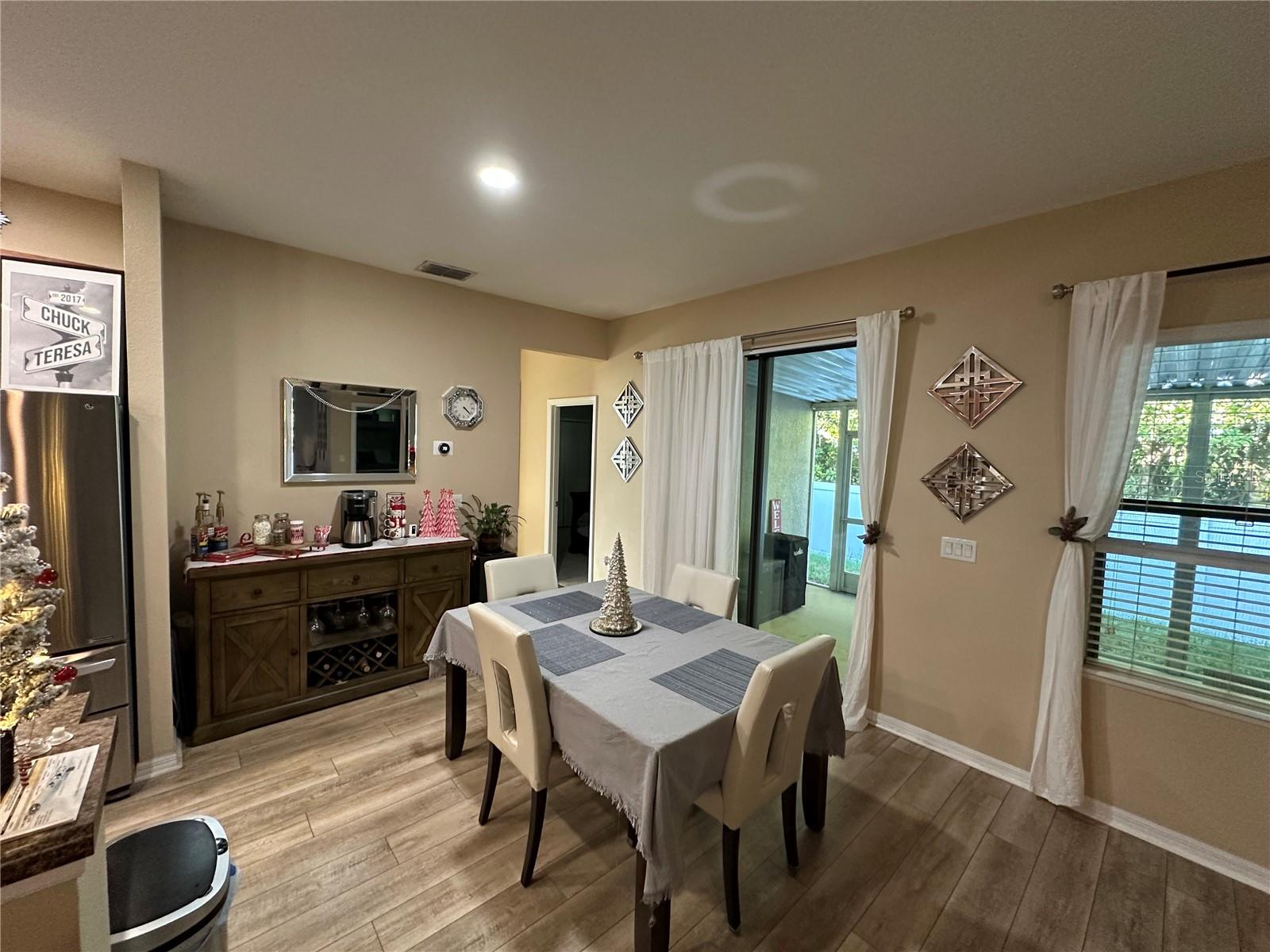 OAKHURST REV POR - Residential